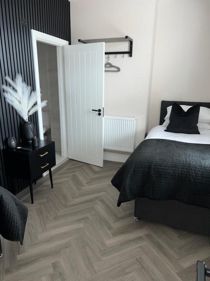 128 Anfield Road Hotel Liverpool Eksteriør billede